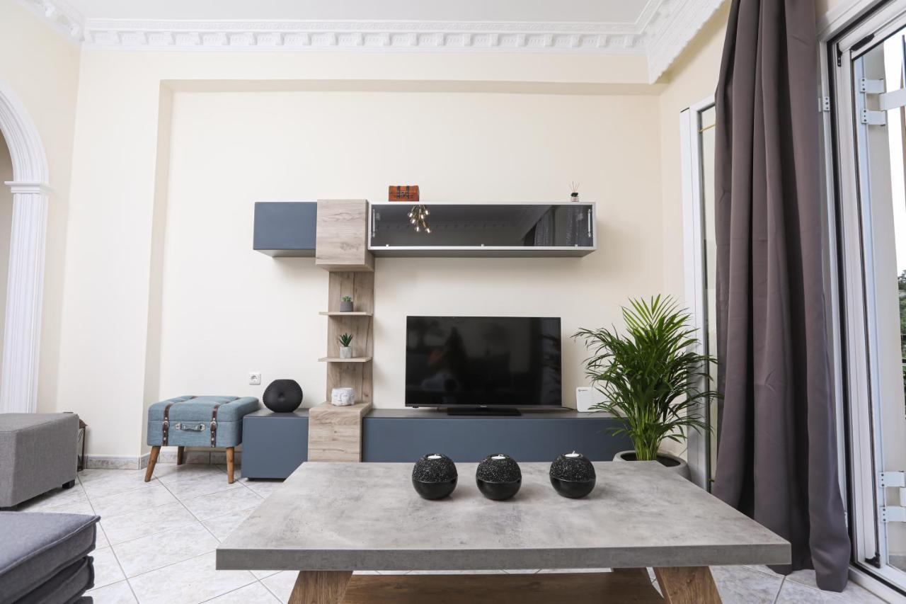 White Pearl 1 Apartment Petrití Екстериор снимка