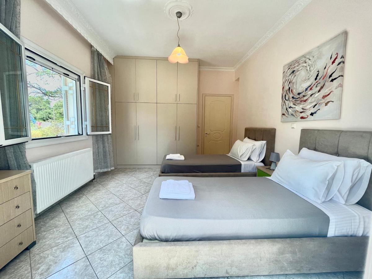 White Pearl 1 Apartment Petrití Екстериор снимка